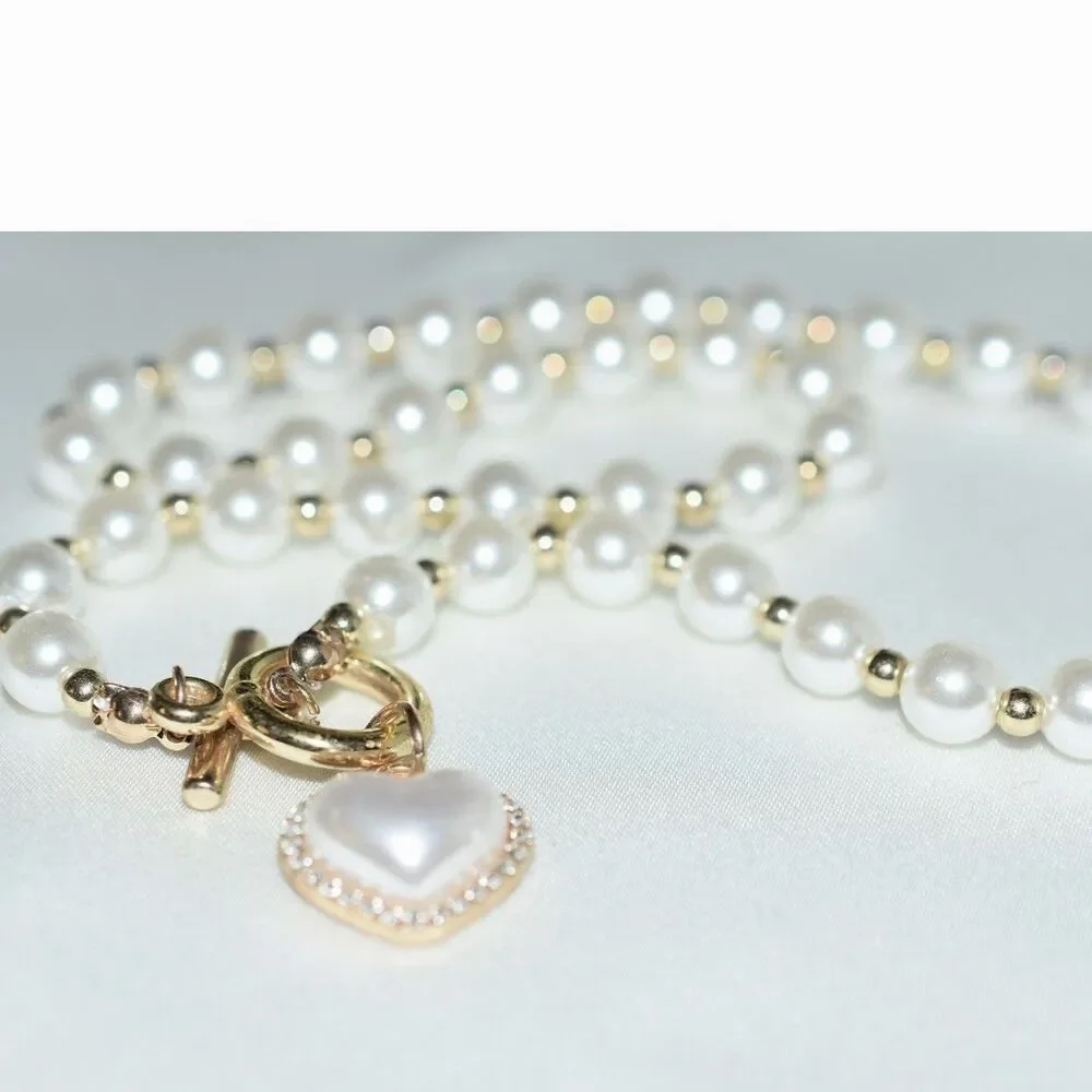 Glamorous Rhinestone Accent Heart Faux Pearl Gold Tone 16
